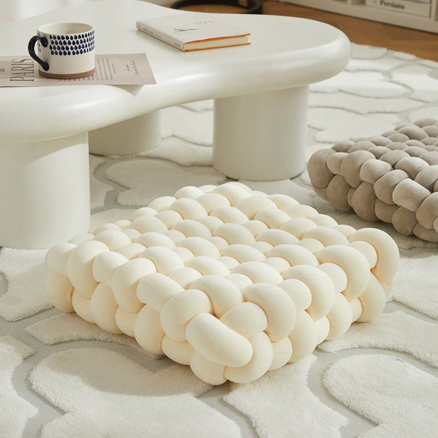 Gewebtes Knotkissen – Weiches Sitzkissen für Sofa & Bett