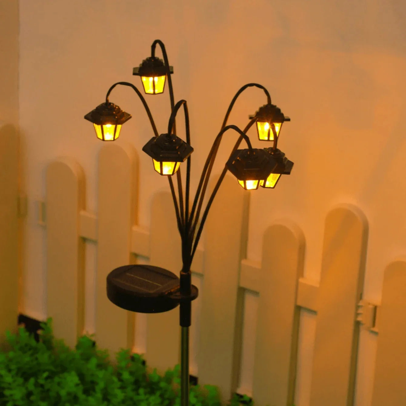 Retro Solar-Gartenlaterne – 6 LED & Warmweißes Vintage-Licht
