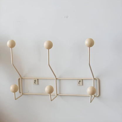Wandgarderobe Mid-Century – Stylish & Platzsparend für Flur