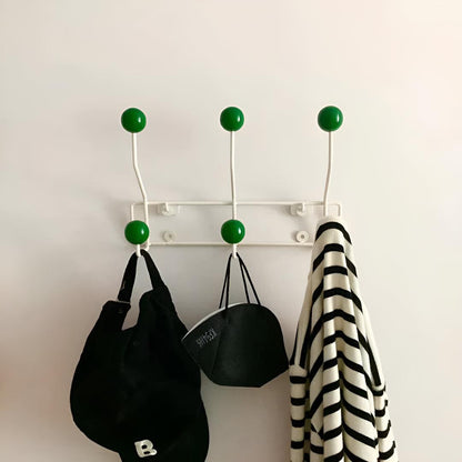 Wandgarderobe Mid-Century – Stylish & Platzsparend für Flur