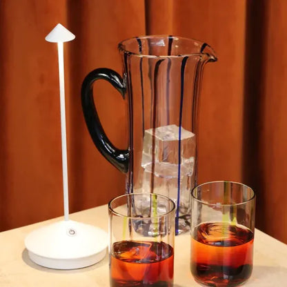 Kabellose LED-Tischleuchte – Dimmbar Wiederaufladbar & Warmweiß